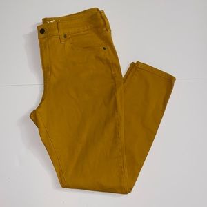 Universal Thread High Rise Skinny Jeans